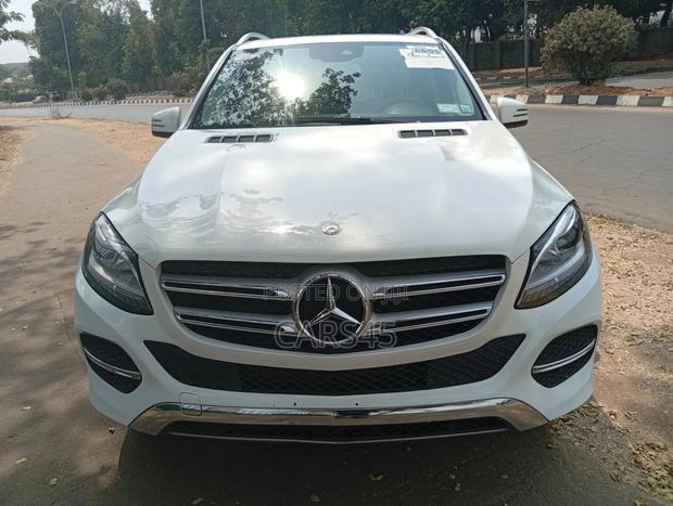 Mercedes-Benz GLE-Class 2017 White