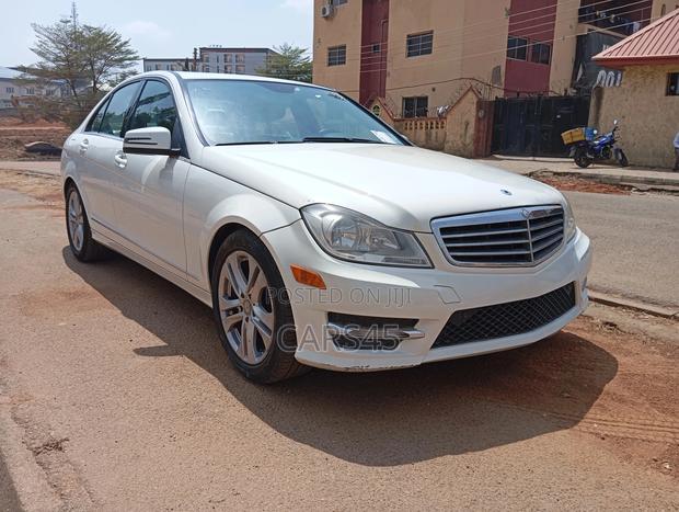 Mercedes-Benz C300 2012 White