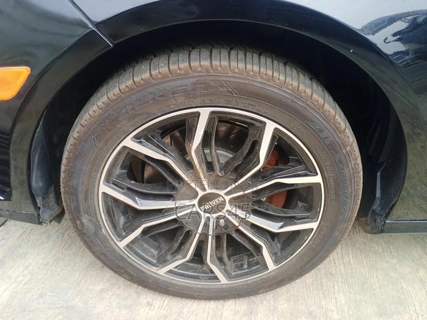 Mercedes-Benz E350 2011 Black