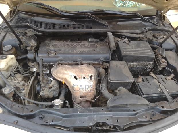 Toyota Camry 2007 Gold