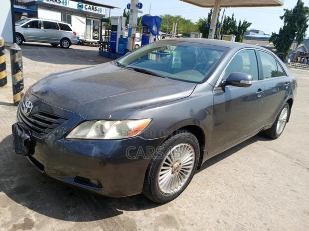 Toyota Camry 2008 Gray