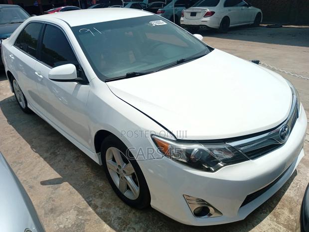 Toyota Camry 2013 White