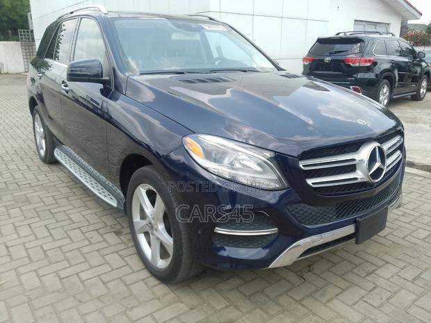 Mercedes-Benz GLE-Class 2017 Blue