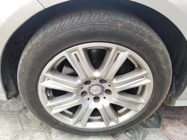 Mercedes-Benz E350 2012 Silver