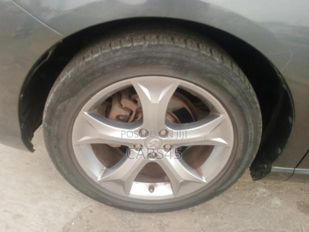 Toyota Venza 2012 Gray