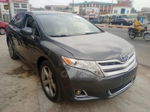 Toyota Venza 2012 Gray