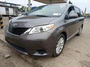 Toyota Sienna 2014 Gray for sale