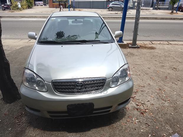 Toyota Corolla 2003 Silver