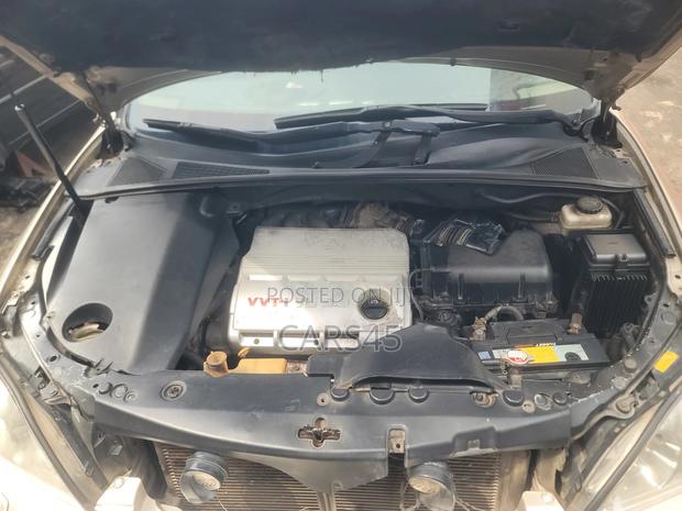 Lexus RX 330 2006 Gold
