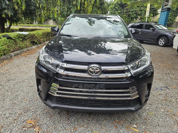 Toyota Highlander 2019 Black