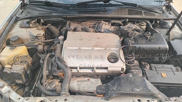 Lexus ES 330 Sedan 2004 Silver