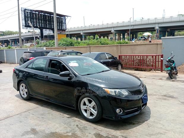 Toyota Camry 2012 Black