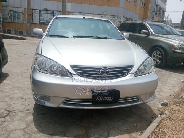 Toyota Camry 2006 Silver