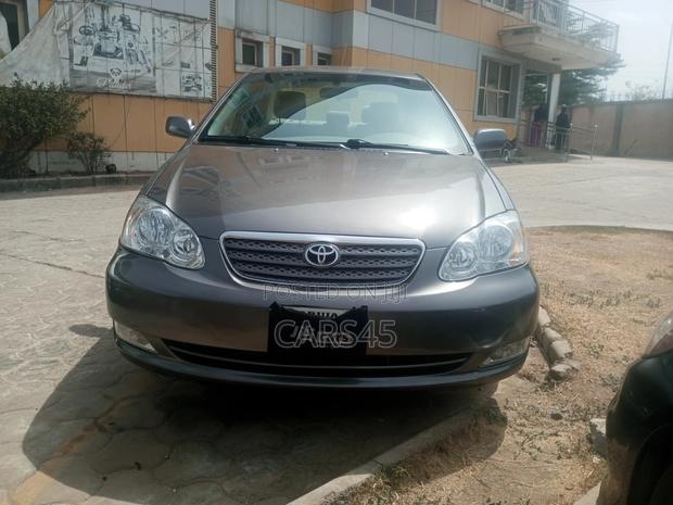 Toyota Corolla 2006 Gray