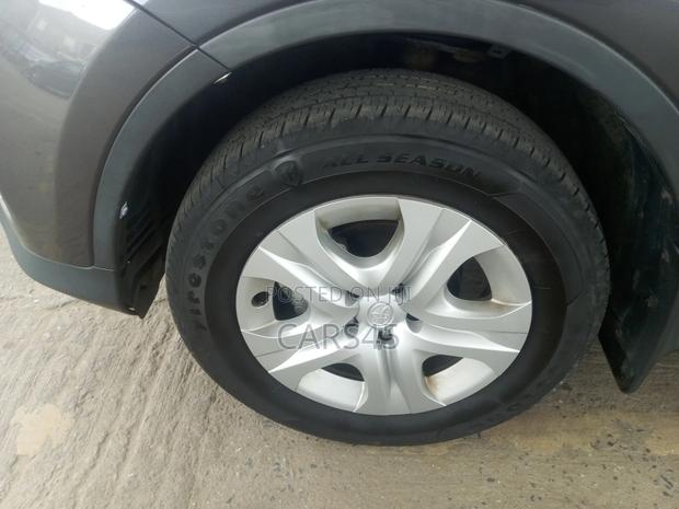Toyota RAV4 2015 Gray