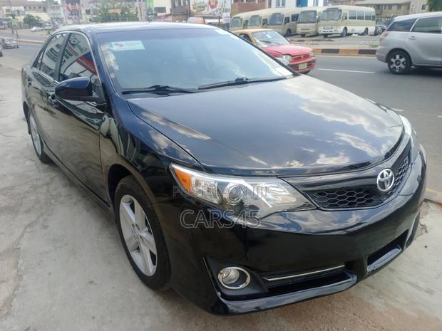 Toyota Camry 2012 Black