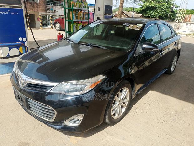 Toyota Avalon 2013 Black