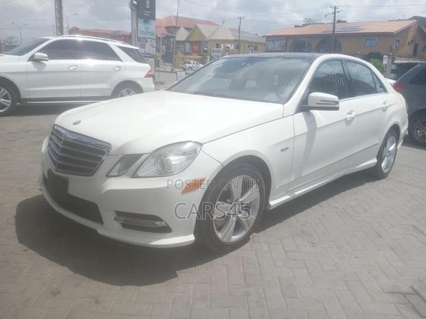 Mercedes-Benz R-Class 2012 White