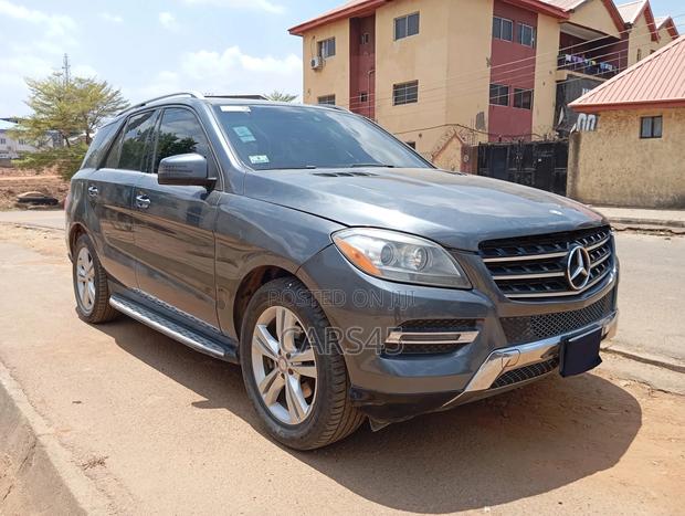 Mercedes-Benz M Class 2015 Gray