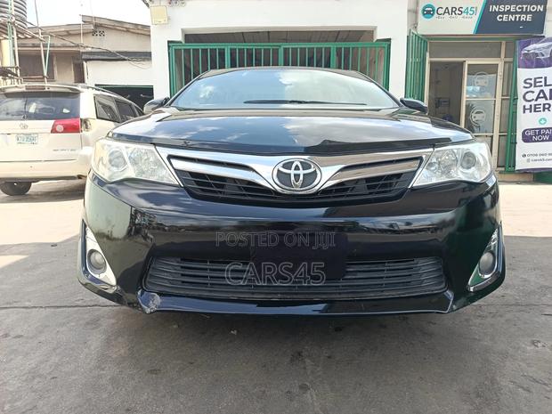 Toyota Camry 2012 Black