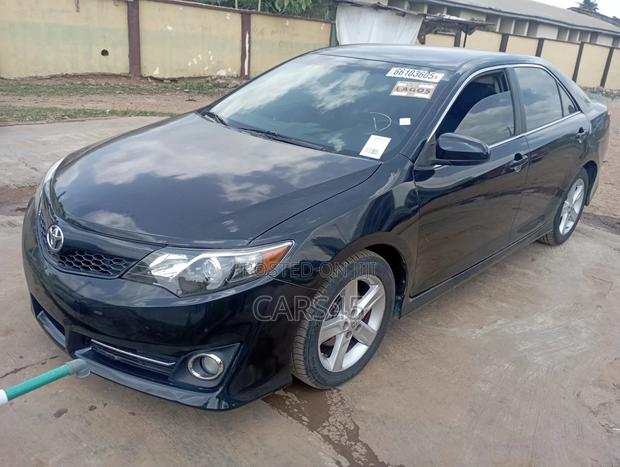 Toyota Camry 2014 Black
