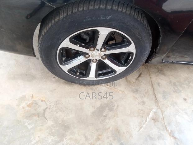 Toyota Corolla 2010 Black