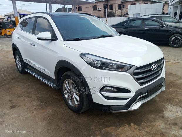Hyundai Tucson 2016 White