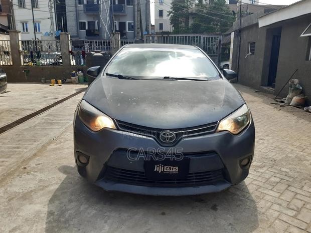 Toyota Corolla 2014 Gray