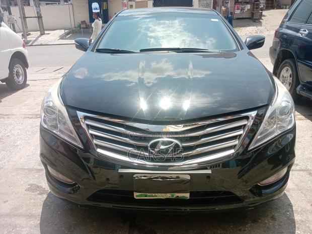 Hyundai Grandeur 2012 Black