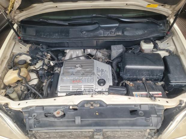 Lexus RX 300 2003 Off white