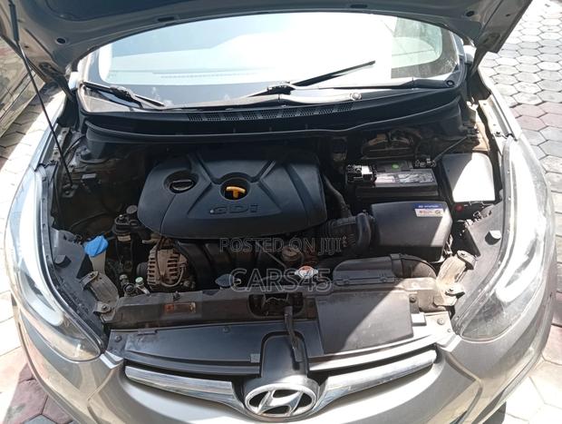 Hyundai Elantra 2015 Gray