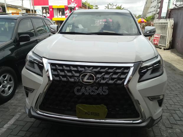 Lexus GX 2012 Brown