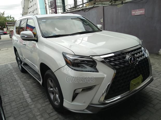 Lexus GX 2012 Brown