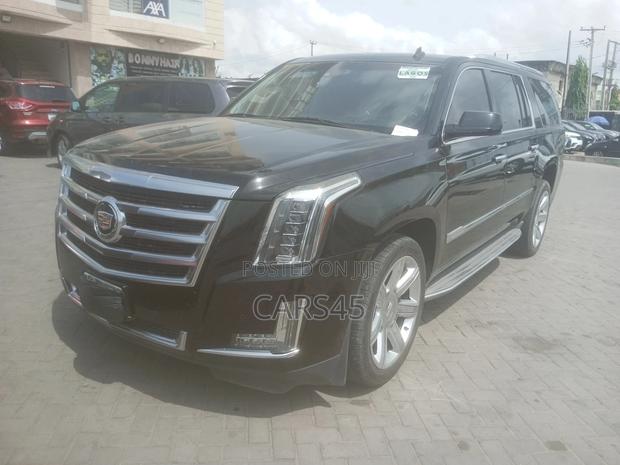 Cadillac Escalade 2015 Black