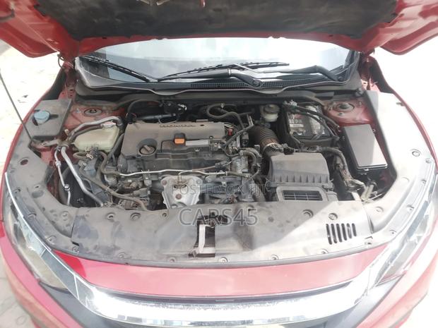 Honda Civic 2017 Red