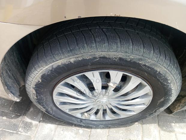 Toyota Camry 2009 Gold