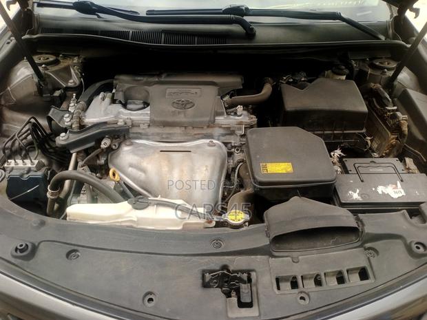 Toyota Camry 2012 Gray