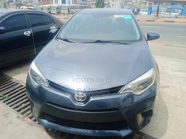 Toyota Corolla 2016 Blue