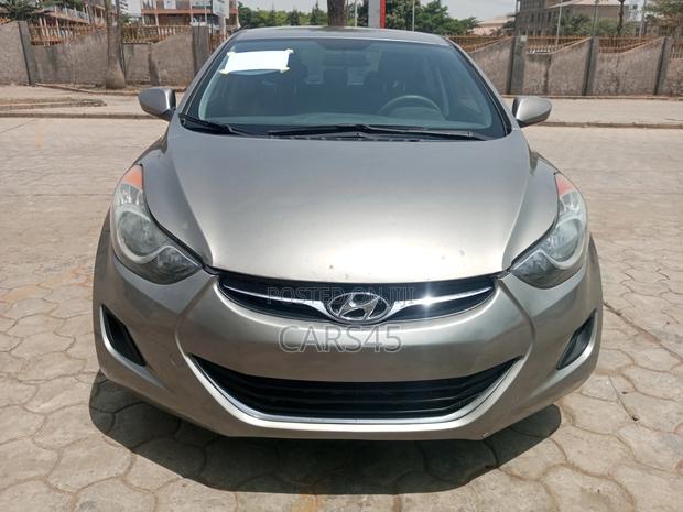 Hyundai Elantra 2013 Gray