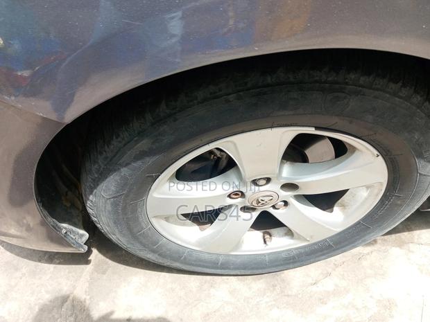 Toyota Sienna 2011 Gray