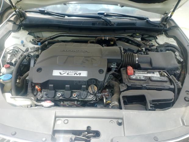 Honda Accord Crosstour 2012 White