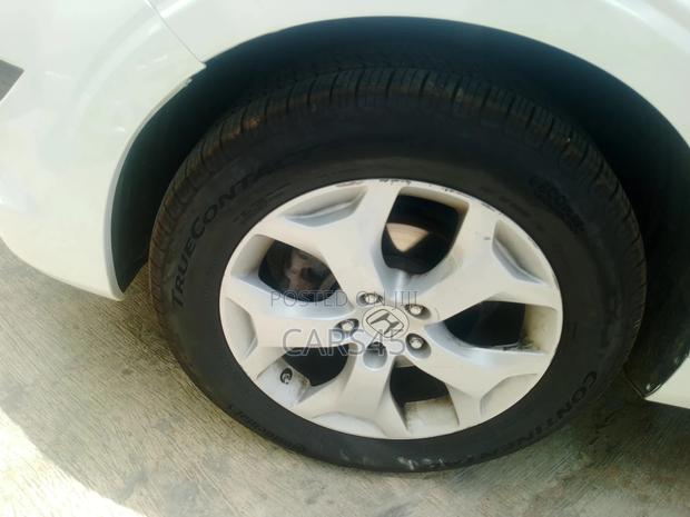 Honda Accord Crosstour 2012 White