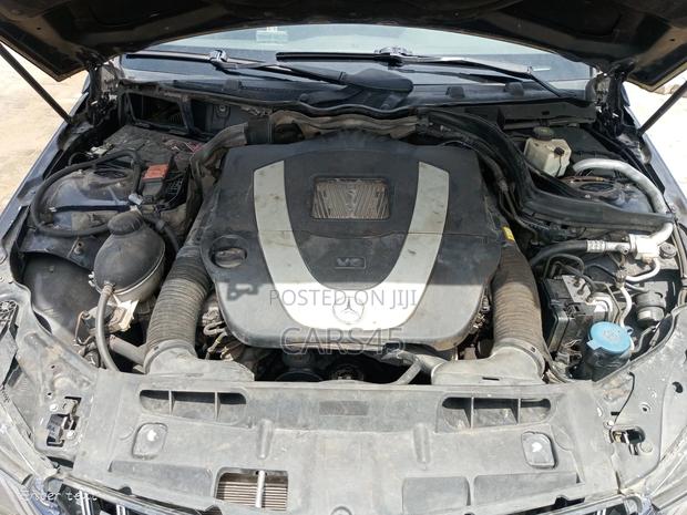Mercedes-Benz C300 2011 Blue