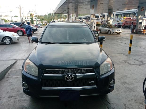 Toyota RAV4 2013 Green