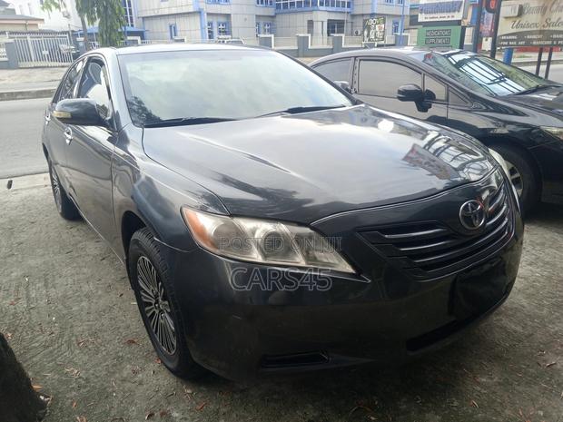 Toyota Camry CE 4dr Sedan (2.4L 4cyl 5M) 2007 Gray