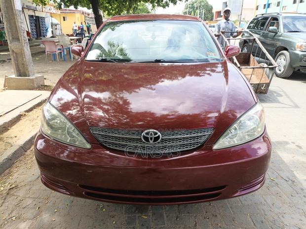 Toyota Camry 2003 Red