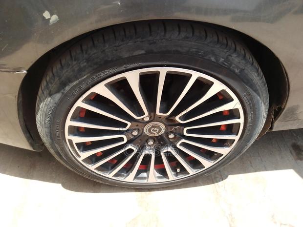 Hyundai Elantra 2009 Gray