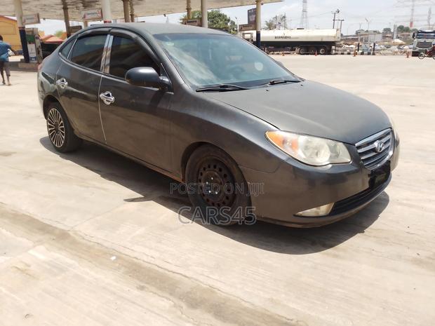 Hyundai Elantra 2009 Gray