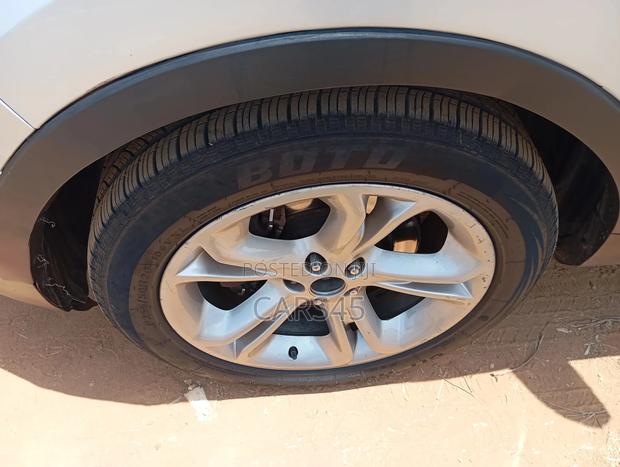 Ford Explorer 2015 Silver