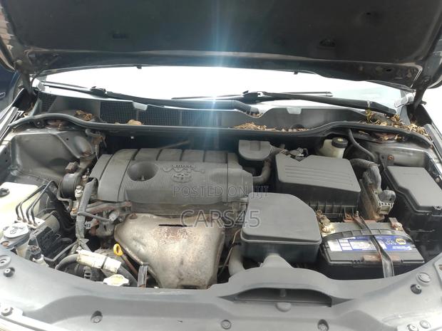 Toyota Venza 2010 Gray